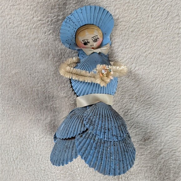 Vintage Seashell Ladies Set of 2 Southern Belle Figurines Blue Yellow Painted - Picture 2 of 7